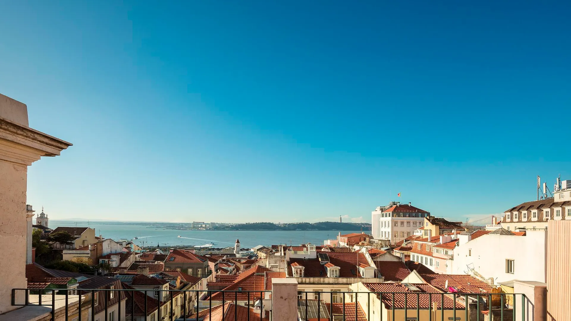 Palacio Camoes - Lisbon Serviced Apartments