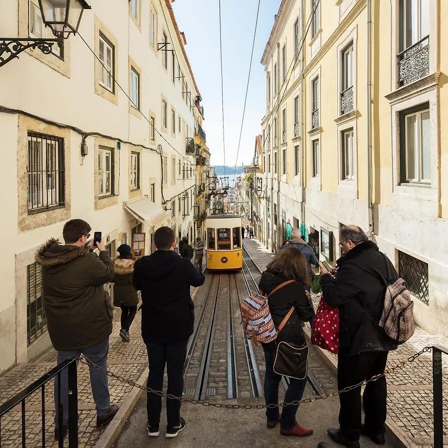 Palacio Camoes - Lisbon Serviced Apartments