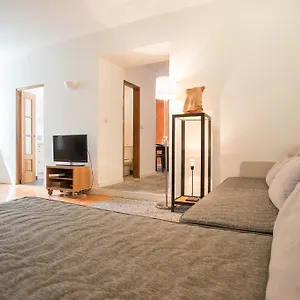 Apartment Flh Castelo Cozy Flat