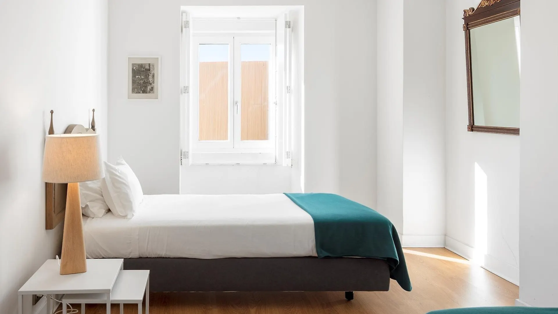 Palacio Camoes - Lisbon Serviced Apartments